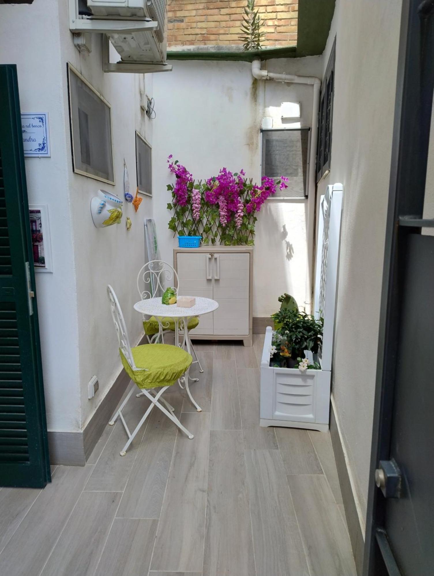 那不勒斯La Casita Nel Bosco公寓 外观 照片